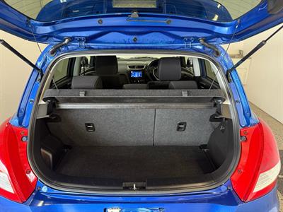 2014 Suzuki Swift - Thumbnail