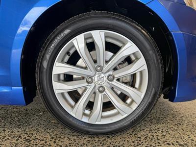 2014 Suzuki Swift - Thumbnail