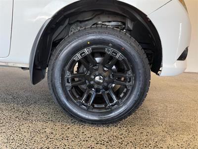 2014 Mazda BT-50 - Thumbnail