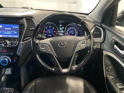 2013 Hyundai Santa Fe - Thumbnail