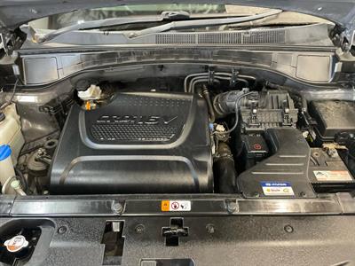 2013 Hyundai Santa Fe - Thumbnail