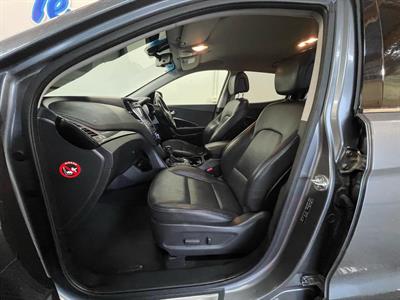 2013 Hyundai Santa Fe - Thumbnail