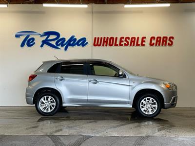 2012 Mitsubishi RVR - Thumbnail