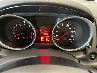 2012 Mitsubishi RVR - Thumbnail