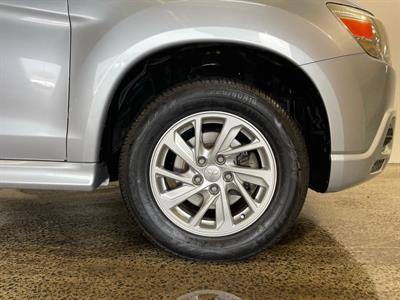 2012 Mitsubishi RVR - Thumbnail