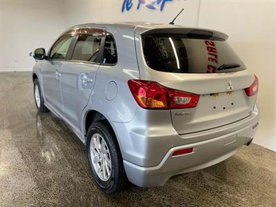 2012 Mitsubishi RVR - Thumbnail