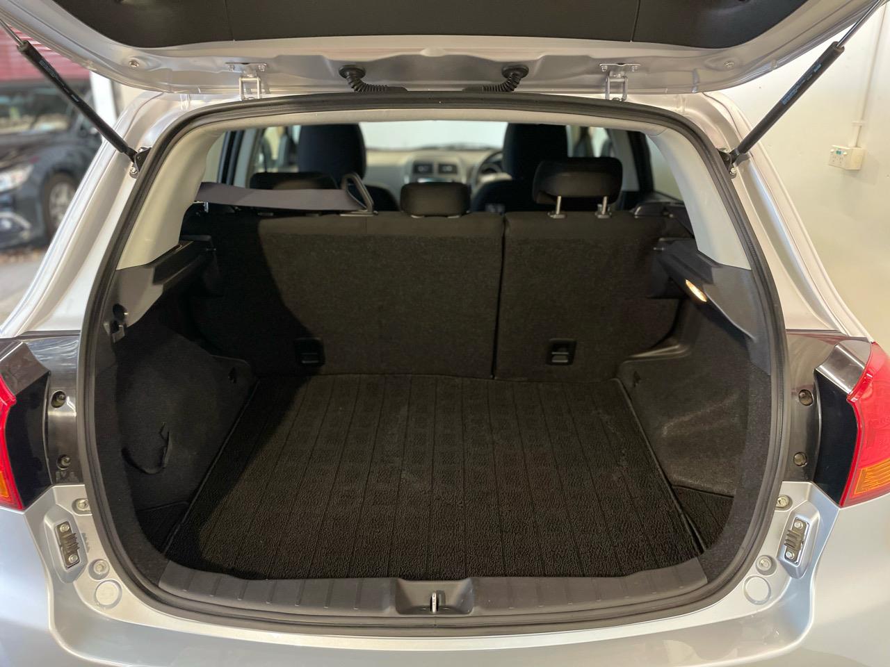 2012 Mitsubishi RVR