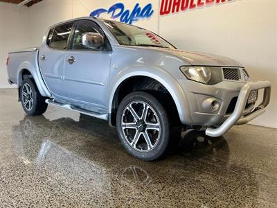 2012 Mitsubishi Triton - Thumbnail