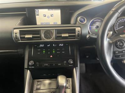 2013 Lexus IS - Thumbnail