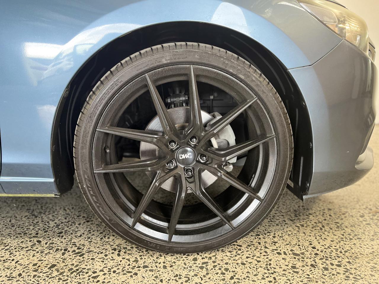2013 Mazda Atenza