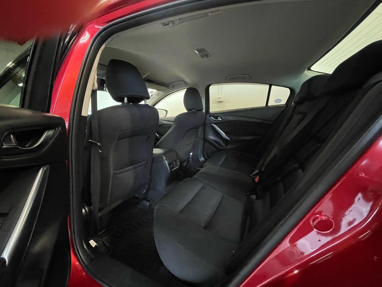 2014 Mazda Atenza