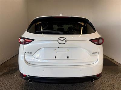 2017 Mazda CX-5 - Thumbnail