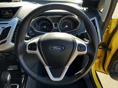 2015 Ford ECOSPORT - Thumbnail