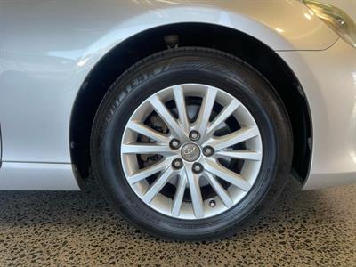 2013 Toyota Mark-X - Thumbnail