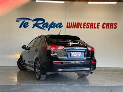 2017 Mitsubishi lancer - Thumbnail