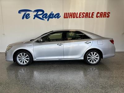 2012 Toyota Camry Hybrid - Thumbnail