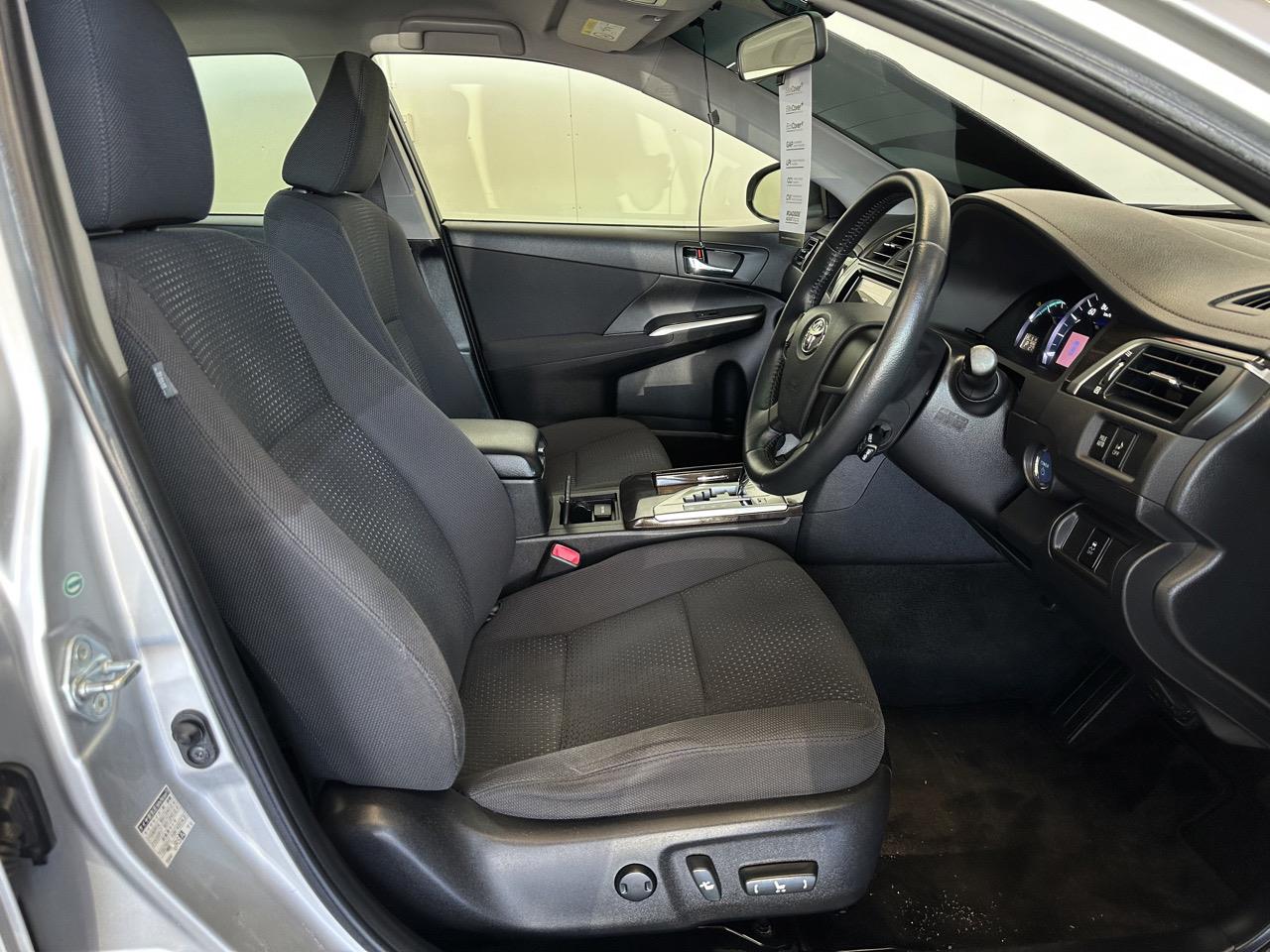 2012 Toyota Camry Hybrid