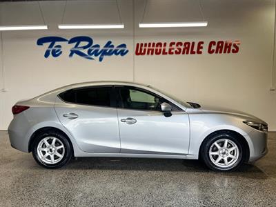 2017 Mazda Axela - Thumbnail