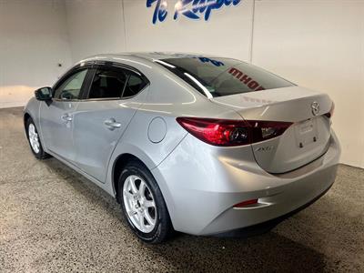 2017 Mazda Axela - Thumbnail