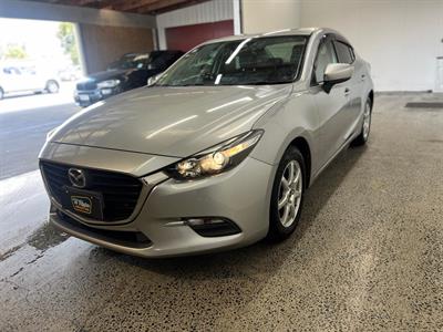 2017 Mazda Axela - Thumbnail