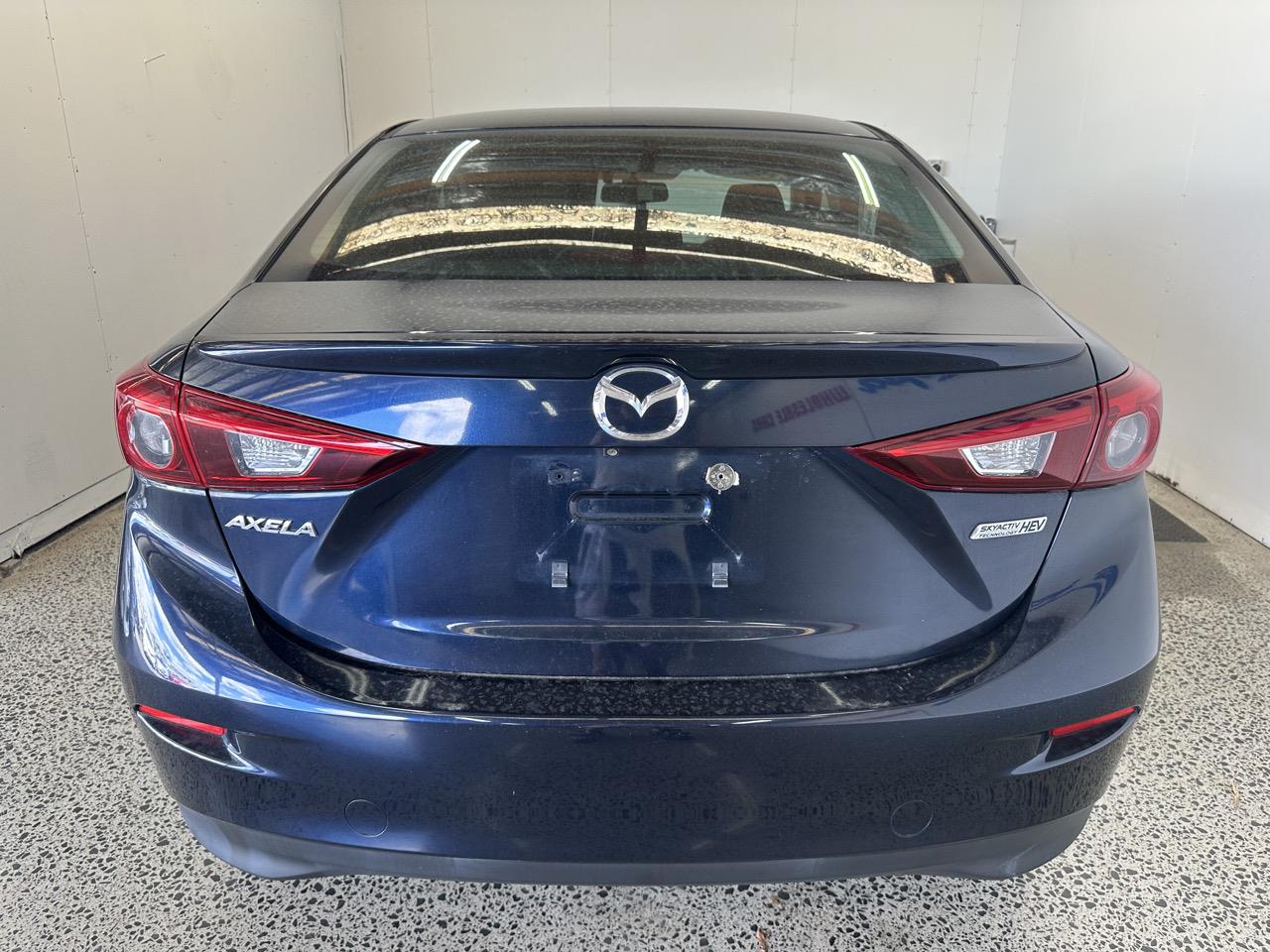 2014 Mazda Axela Hybrid