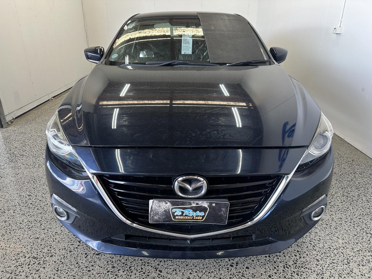 2014 Mazda Axela Hybrid