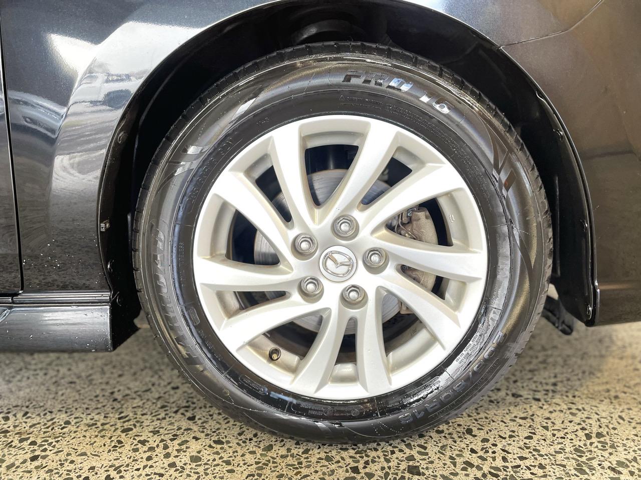 2013 Mazda Premacy