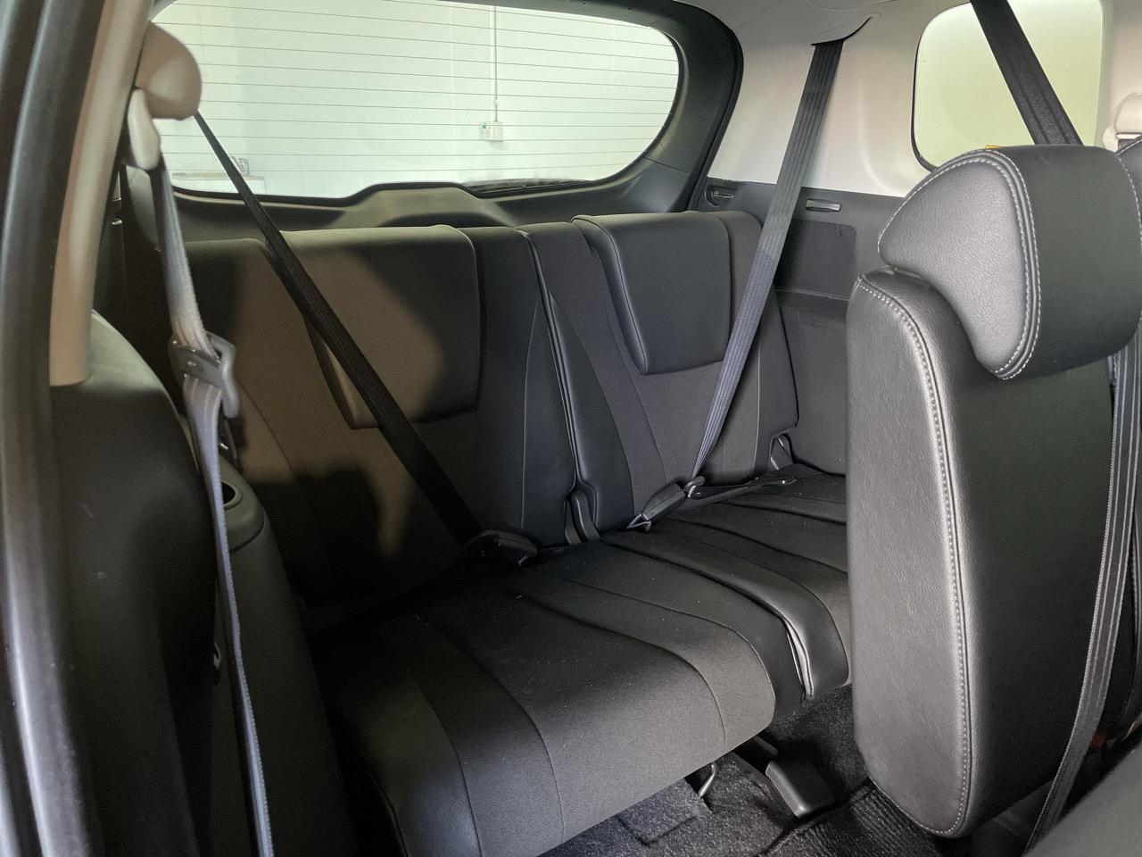 2013 Mazda Premacy
