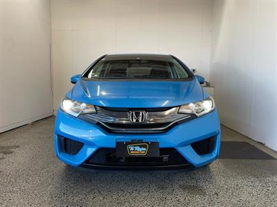 2014 Honda Fit Hybrid - Thumbnail